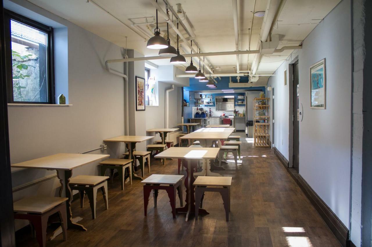 Cream City Hostel Мілвокі Екстер'єр фото